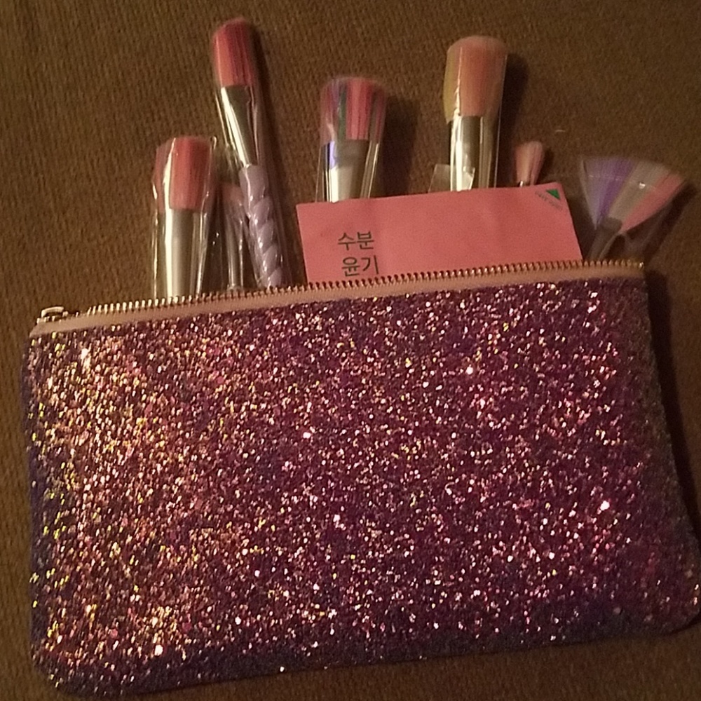 Unicorn bundle